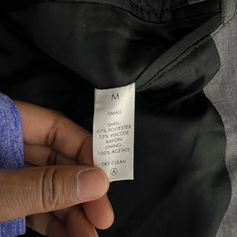 Calvin Klein Suit Mens Small 38R Small 36W Gray Solid Slim Fit Flat Front Notch